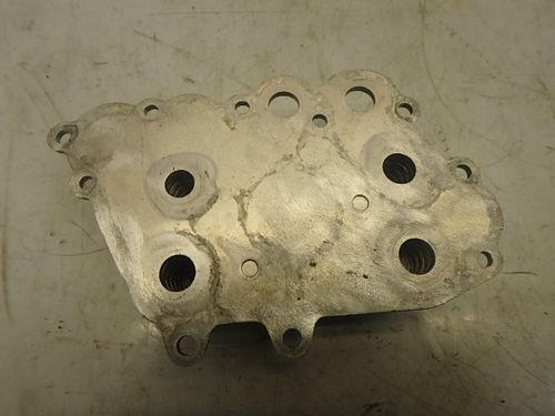 Refroidisseur d'huile Mercedes Benz A180 W169 B180 W245 2,0 Diesel 640.940 A6401800765