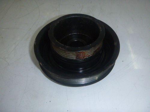 Poulie Ford Mazda Fiesta V Fusion 2 DY 1,6 16V FYJA 4M5G-6B321