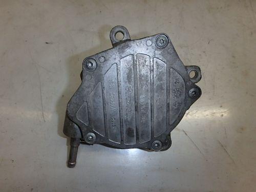 Pompe à vide Toyota Auris Verso Avensis T25 Rav 4 2,0 D 1AD-FTV 10090939