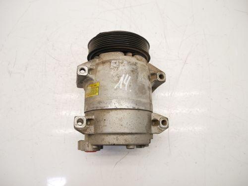 Compresseur de climatisation pour Volvo XC70 I 2,5 T XC AWD B5254T2 B52 8708581