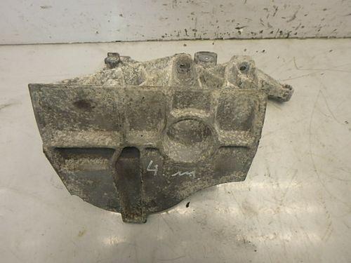 Support de groupe électrogène Opel Vivaro 2,0 CDTI M9R630 8200799760