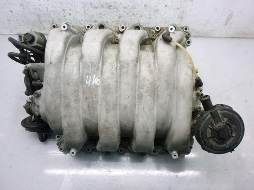 Pont d'admission Audi A8 S8 4D 4,2 essence AQH 077133185AS