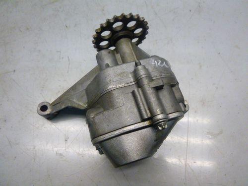 Pompe à huile Mercedes Benz Classe C S202 C 180 T 2,0 111.952 1111810301 DE201638
