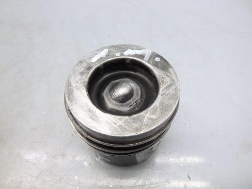 Piston Ford C-Max Focus Grand 1,6 TDCi T1DA T1DB DE300356