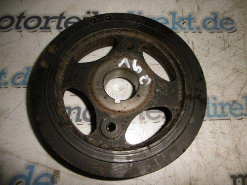 Poulie Toyota Avensis T25 ZRT27 2,0 D-4D Diesel 1AD-FTV 13408-0R011