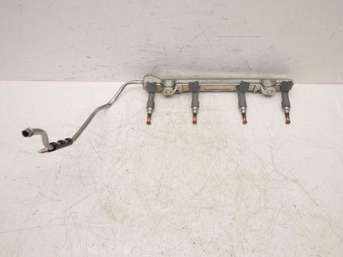 Rail d'injecteurs pour Toyota 1,8 Hybrid Benzin 2ZR-FXE 2ZR 23250-0T110