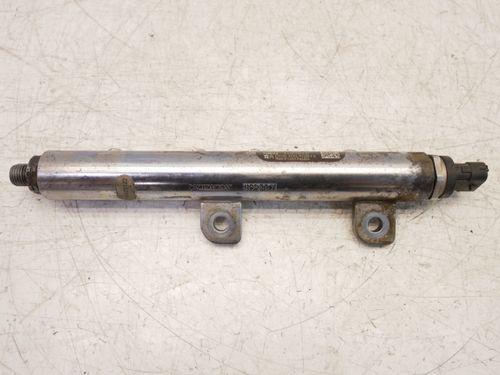 Tube Rail pour Land Rover 3,0 D 306DT 9X2Q-9D280-FA