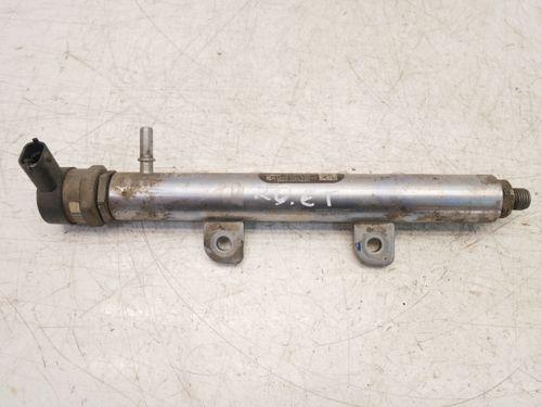 Tube Rail pour Land Rover 3,0 D 306DT 9X2Q-9D280-EA