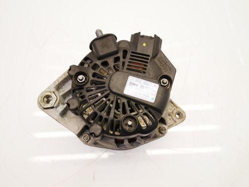 Alternateur pour Hyundai 1,4 Benzin G4FA 37300-2B700 90A
