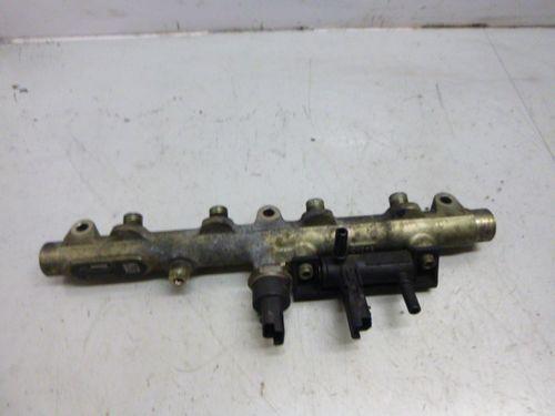 Rail pipe Citroen Fiat Lancia Ulysse Phedra 2,0 HDi RHM 0445214014 DE266707
