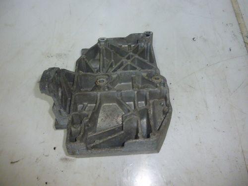 Support d'unité de puissance Audi Skoda VW Passat 3B 1,9 TDI AWX 038260885C DE110011