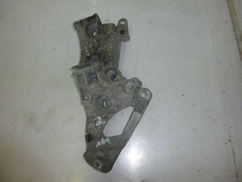 Support de groupe électrogène Renault Megane II 2 BM KM 1,6 Essence K4M760 8200170062