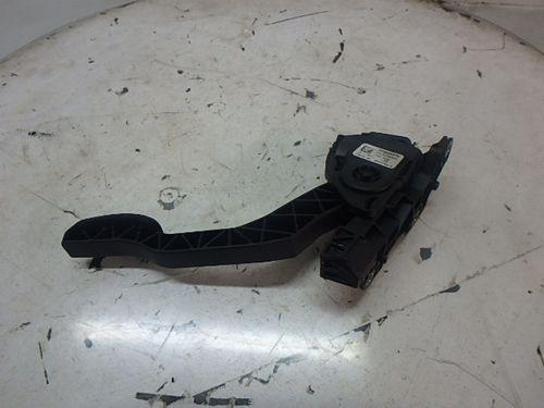 Gaspedal Volvo S60 II D4 2,0 Diesel D5204T3 31329062 31329062
