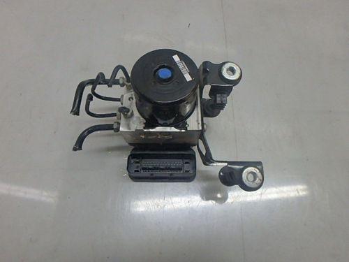 ABS Bloc hydraulique Volvo S60 II D4 2,0 D5204T3 31329137