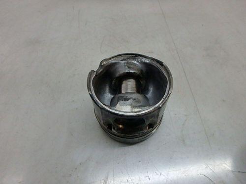 Piston Opel Saab Astra C GTS Zafira B 9-3 1,9 CDTI Z19DT DE162790