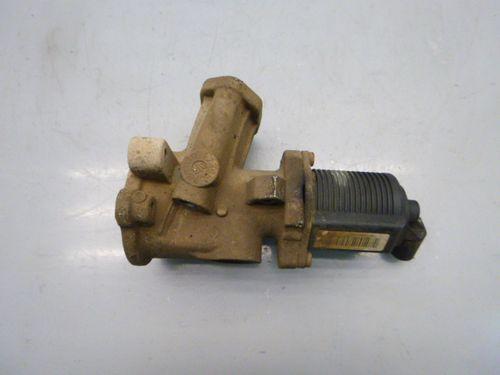 Soupape EGR Opel Suzuki Combo Corsa Meriva Splash Swift 1,3 CDTI Z13DTJ DE284123 Opel Suzuki Combo Corsa Meriva Splash Swift 1,3 CDTI Z13DTJ DE284123