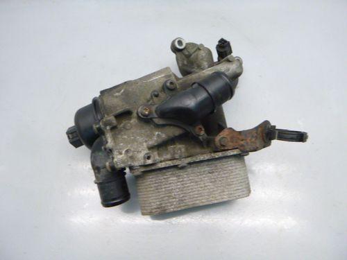 Boîtier de filtre à huile Renault Laguna II Espace IV 2,0 dCi M9R746 DE284294