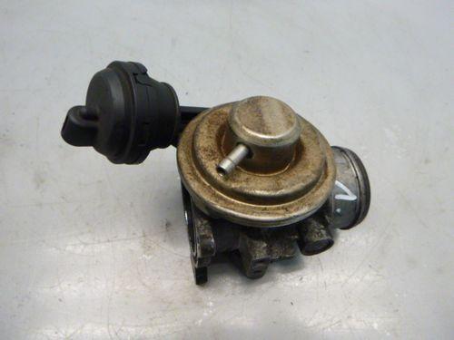 AGR Ventil Audi Seat Cordoba Fabia Lupo Polo 6N 1,4 TDI AMF 045131501D DE287247
