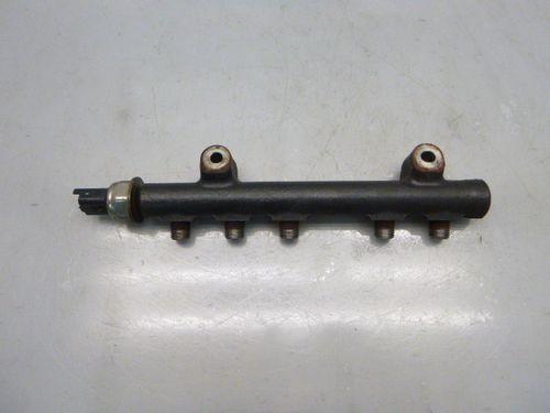Rail-Rohr Citroën Peugeot DS3 308 508 1.6 HDi 9HR DV6C 9H05 9684753080 DE288531