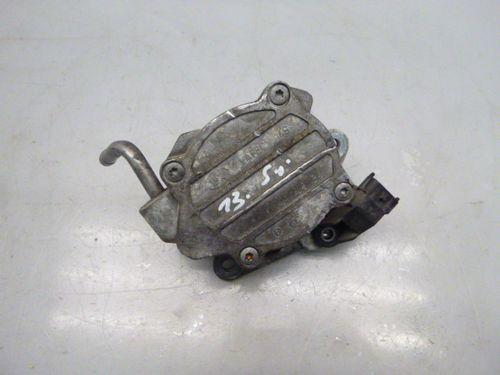 Pompe à vide Toyota Yaris 1,4 D-4D 1ND-TV DE288874