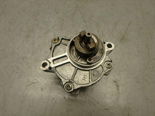 Pompe à vide Mercedes-Benz Classe S W220 A6122300065 DE174538