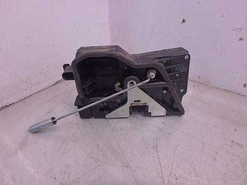 Serrure de verrouillage BMW 7 er E65 745i 4,5 essence N62B44A DE186197