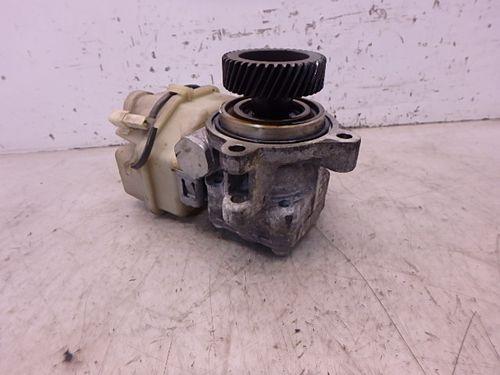 Servo pompe Mazda 6 GG GY MPV II LW 2,0 DI RF5C 66144175 DE187348