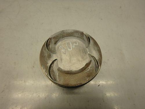Piston Opel Astra J 1,6 B16XER DE211117