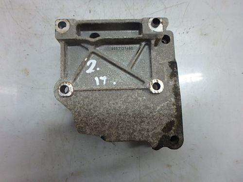 Support moteur Citroen Peugeot Berlingo 308 Partner 1.6 16V NFU TU5JP4 9657137480