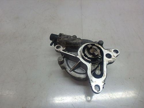 Pompe à vide Opel Renault Vivaro 2,0 dCi CDTI M9R786 M9R 146502570 DE224293
