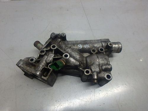 Boîtier thermostatique Citroën Peugeot Xsara 1,8 16V 6FZ EW7J4 9635696080 DE229458