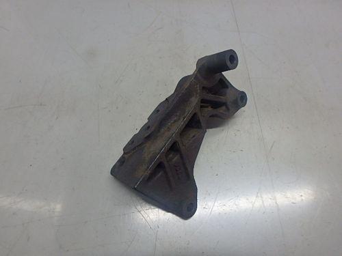Halter Halterung Opel Astra C Zafira B 1,6 Benzin Z16XEP 24417612 DE229947