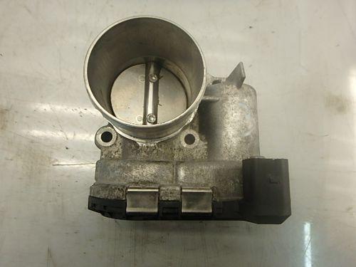 Papillon des gaz Ford B-MAX Fiesta 6 VI 1,6 Ti IQJA 7S7G-9F991-CA DE101651