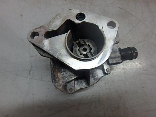 Pompe à vide pour Nissan Renault Almera Scenic 1,5 dCi K9K722 8200399569 DE103760