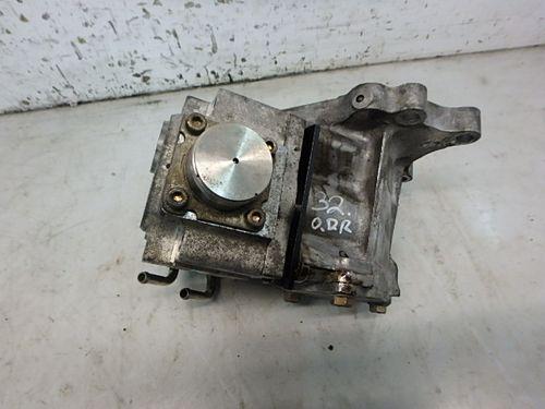 Pompe à vide Mitsubishi Eclipse II L200 L400 2,4 essence 4G64 DE232637