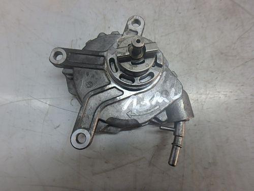 Pompe à vide Toyota Auris Avensis T25 Rav 4 Verso 2,0 D 1AD-FTV DE103973