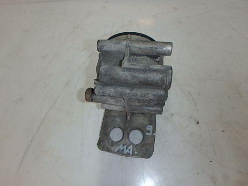 Boîtier de filtre à huile Jaguar Ford X-Type 3 2,0 TDCi FMBA 1C1Q-6B624-AF DE104351