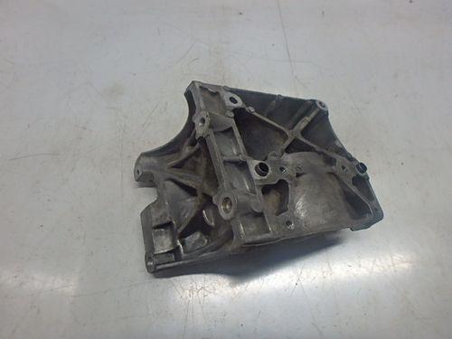 Halter Halterung Ford C-Max Focus II DA 1,6 Benzin HWDA 4M5Q-19D624-CC DE234963