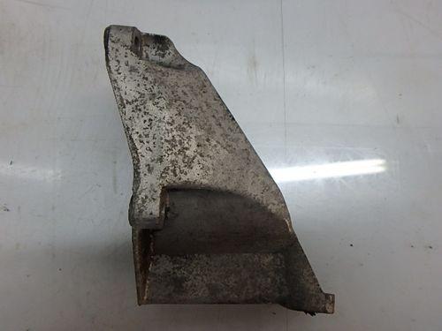 Halterung VW Audi Skoda A4 A6 Passat Superb 1.9 TDI AVF 8D0199308AF