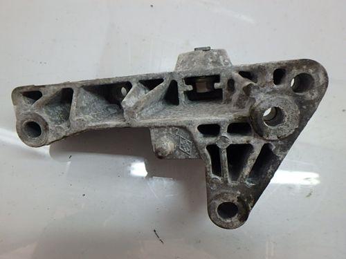 Support Renault Clio 2 II Kangoo 1,2 Essence D7F726 432409 DE107572