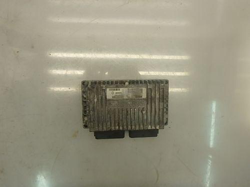 Calculateur Renault Scénic 1 2,0 essence 16V F4R744