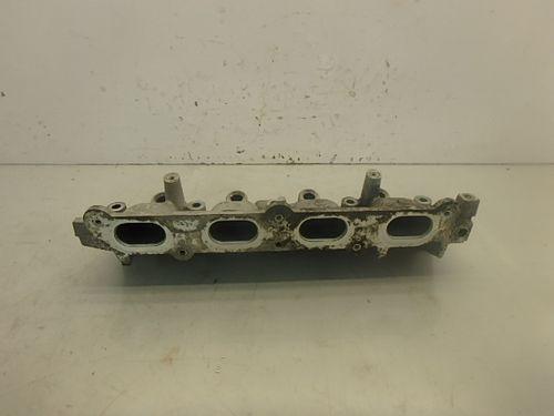Pont d'admission Renault Scénic 1 2,0 essence 16V F4R744 114729
