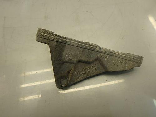Support BMW E90 E91 E92 E93 2,0 N47D20C N47 7810698 DE111902