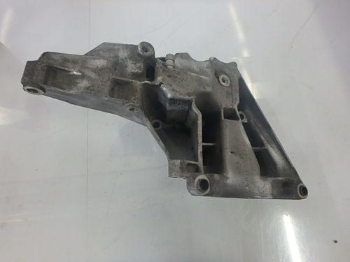 Support Support Mercedes Benz CLK C208 C200 T 2,0 111.945 R1110160906 DE111040