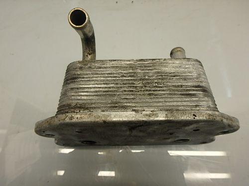 Ölkühler Volvo S60 1 V70 SW XC70 XC90 I D5 2,4 D D5244T 050405 05850 DE112023