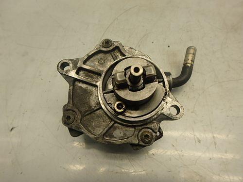 Pompe à vide Mercedes Benz Classe C C 200 220 2,2 CDI 611.962 A6112300065