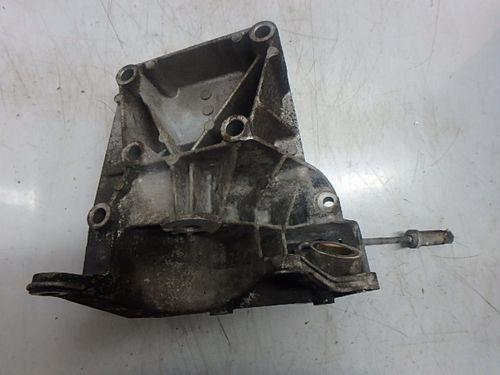Support Support Mercedes Benz S124 E 200 TE 2,0 102.962 1022361330 DE116688