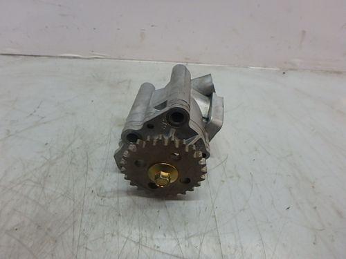 Pompe à huile Ford Mondeo III B5 BWY B4 2.0 16V 146 HP CJBA 1S7G-6600-BD
