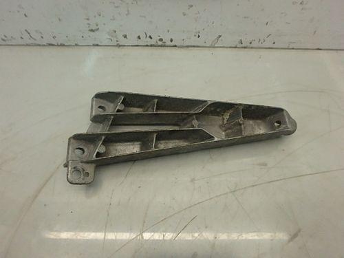 Support Support Mercedes Benz S203 CL203 C180 2,0 essence 111.951 A1112361395