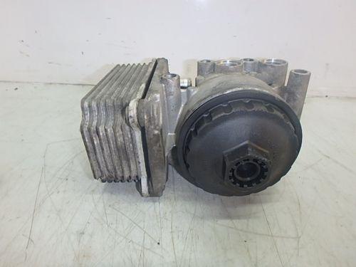 Boîtier de filtre à huile Jaguar Ford X-Type 2,0 TDCi 96 KW FMBA 1C1Q-6B624-AF DE117046